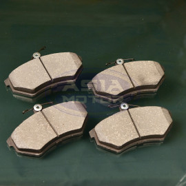 Колодки гальмівні передні з пружиною Чері Істар B11-6BH3501080